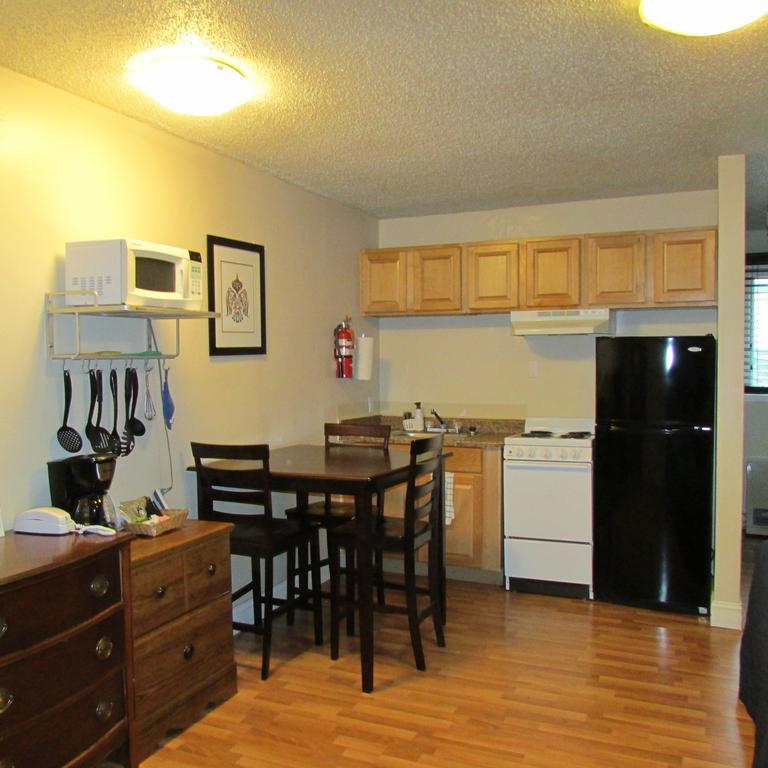 Creekwood Inn Anchorage Extérieur photo