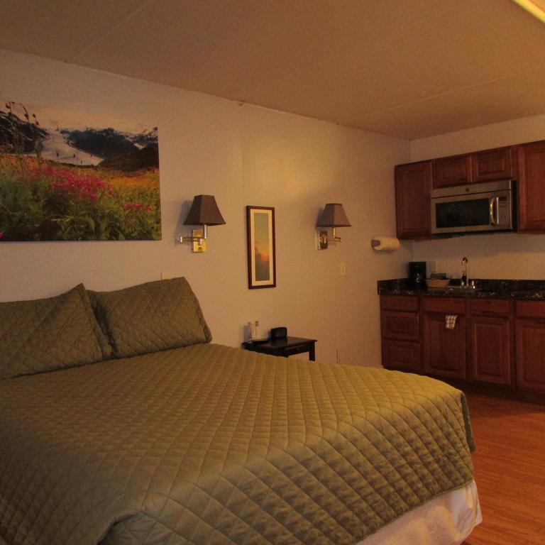 Creekwood Inn Anchorage Extérieur photo