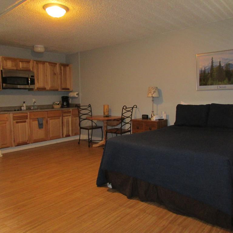 Creekwood Inn Anchorage Extérieur photo